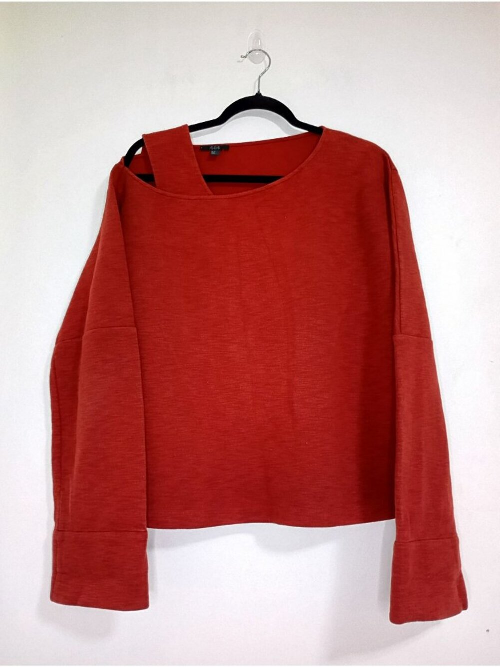 COS Sweatshirt Red Asymmetric M 100% Cotton Neckline Long Sleeve Pullover Womens